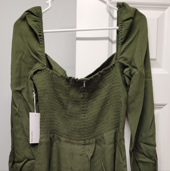 Reformation Mochi Dress in Fern Green - Picture 6 of 9